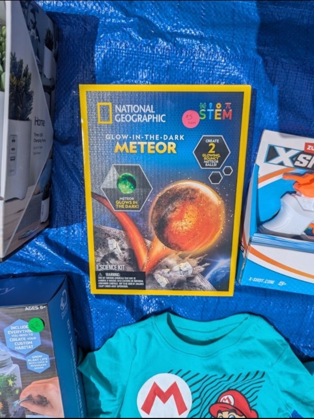 National Geographic Glow-in-the-Dark Meteor Kit